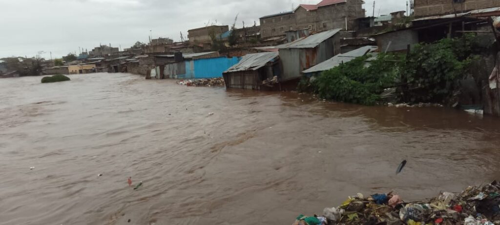 Heavy rain, flash floods and landslides: An update on the current situation in Kenya